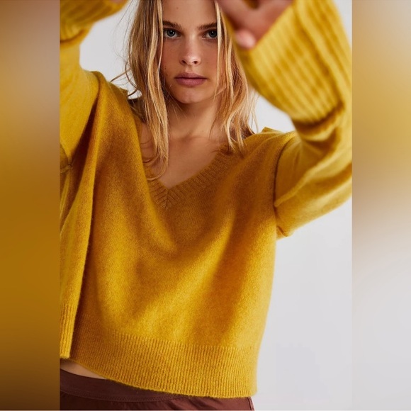 Free People Sweaters - NWOT $158✨Free People✨ 💯 Cashmere Sweater